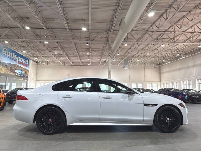 2016 Jaguar XF R-Sport