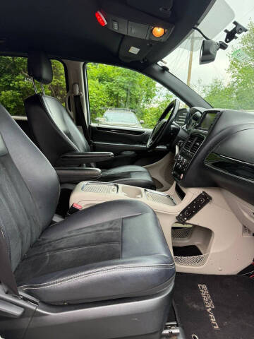 2017 Dodge Grand Caravan SXT