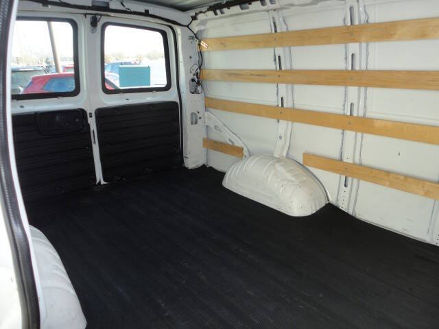 2015 GMC Savana 2500