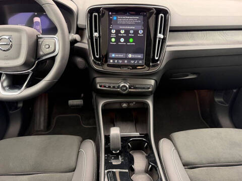 2023 Volvo C40 Recharge Twin Ultimate