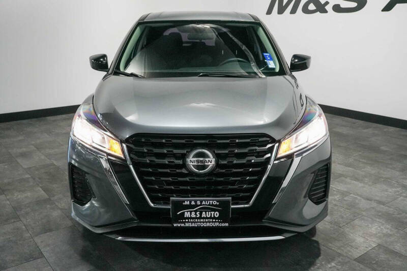 2021 Nissan Kicks S