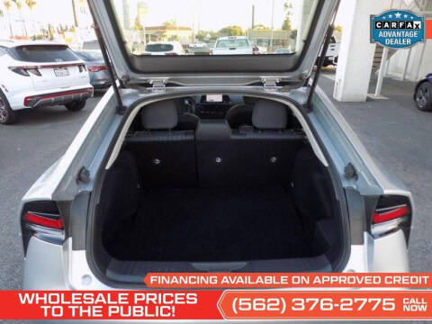 2024 Toyota Prius LE