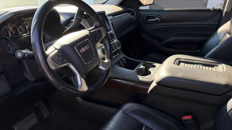 2016 GMC Yukon SLT