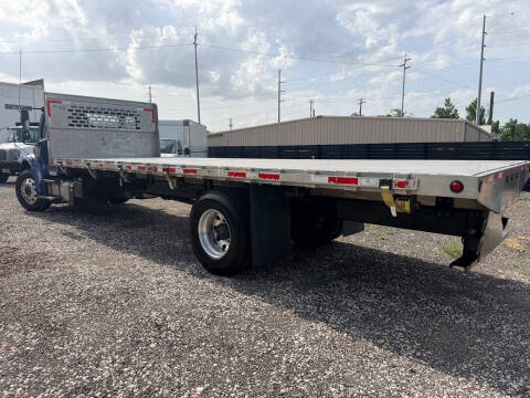 2020 Freightliner M2 106