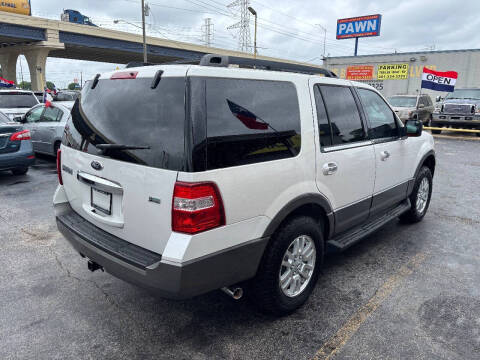 2012 Ford Expedition XLT