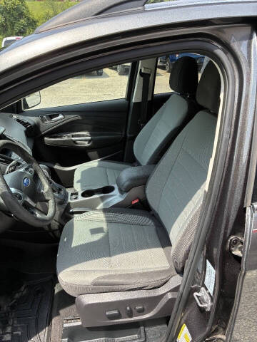 2016 Ford Escape SE