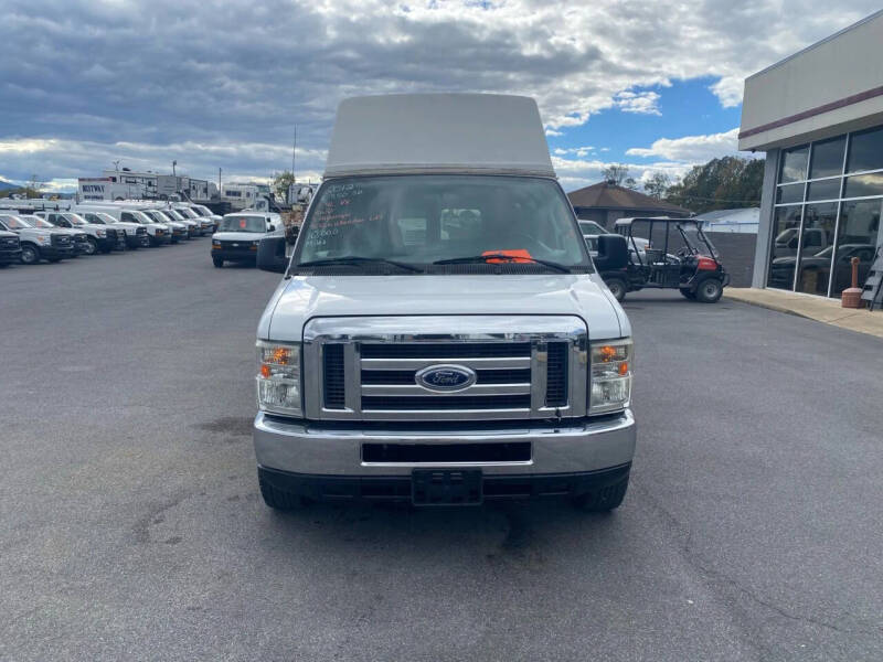 2012 Ford E-Series E-350 SD