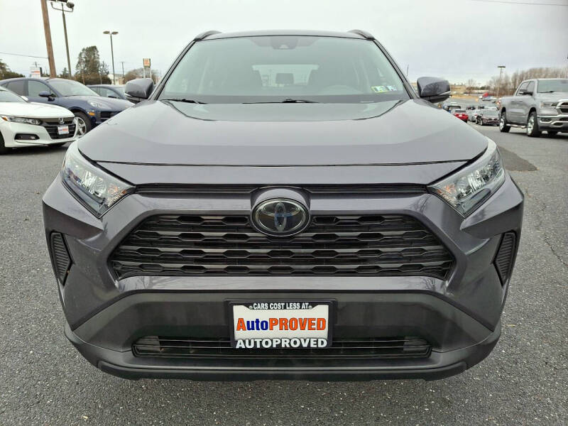2019 Toyota RAV4 LE