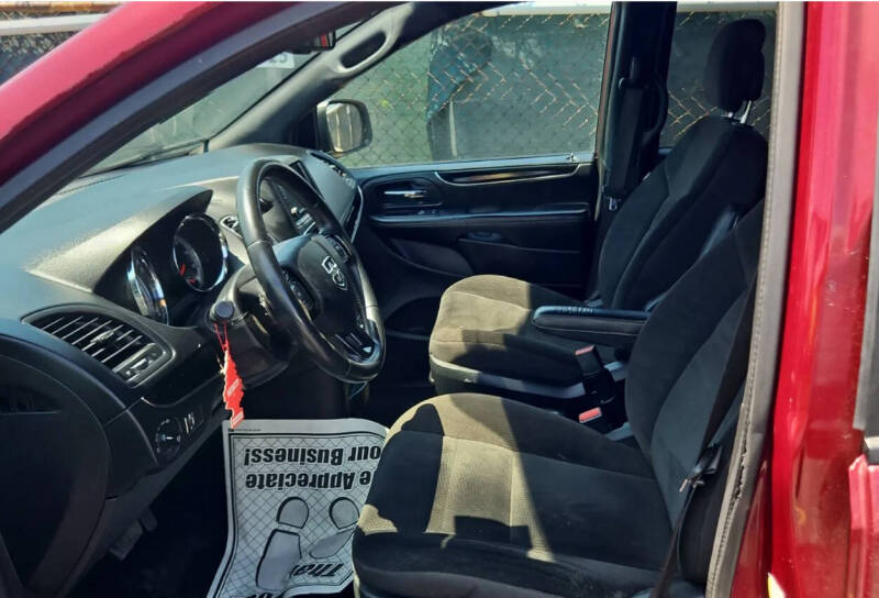 2018 Dodge Grand Caravan SE Plus