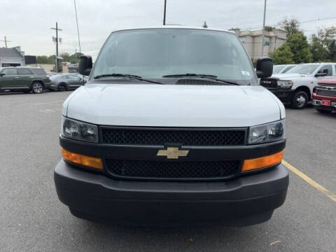 2023 Chevrolet Express 2500