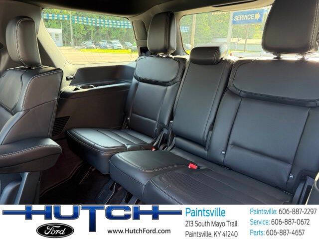 2027 Ford Expedition Platinum