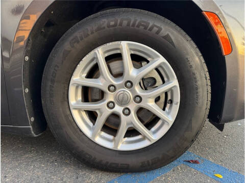 2020 Chrysler Voyager LXi