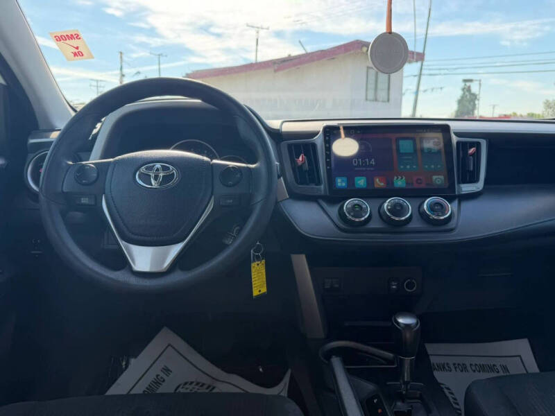 2016 Toyota RAV4 LE