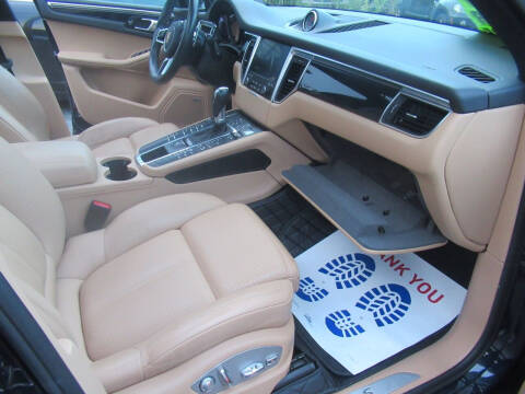 2018 Porsche Macan S