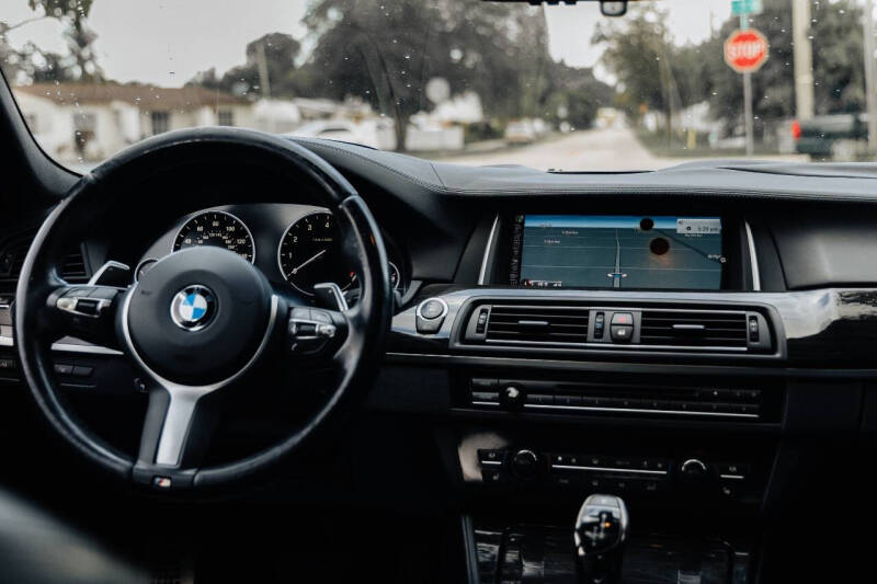 2016 BMW 5 Series 550i xDrive