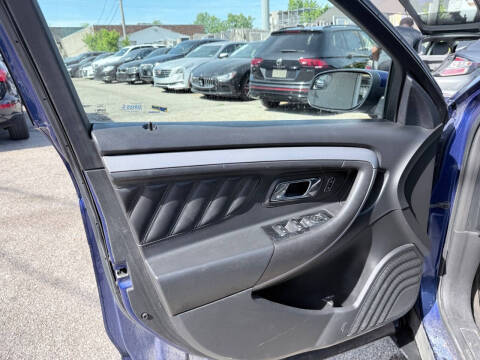 2015 Ford Taurus SEL