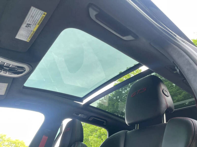 2017 Porsche Cayenne GTS