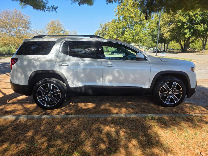 2021 GMC Acadia SLT