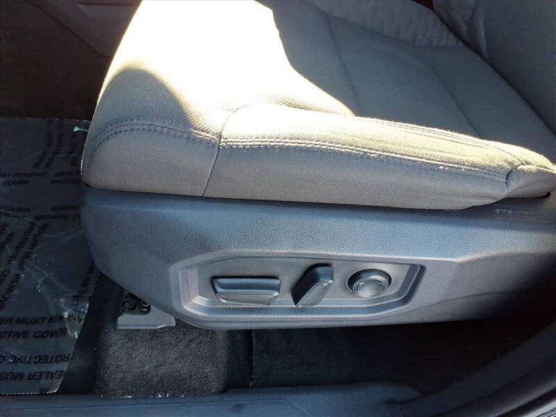 2025 Toyota Sequoia SR5