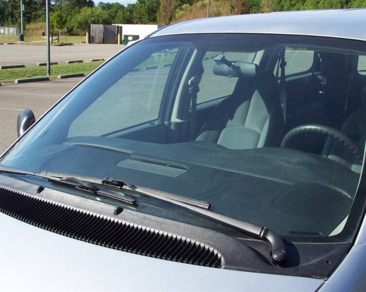 2005 Dodge Grand Caravan SE