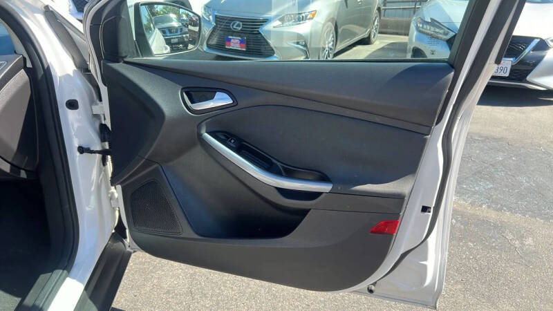 2012 Ford Focus Titanium