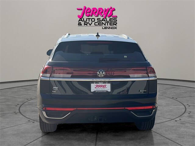 2024 Volkswagen Atlas Cross Sport SE 4Motion