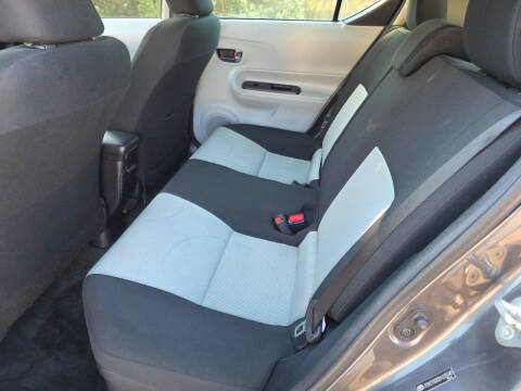 2013 Toyota Prius c Four