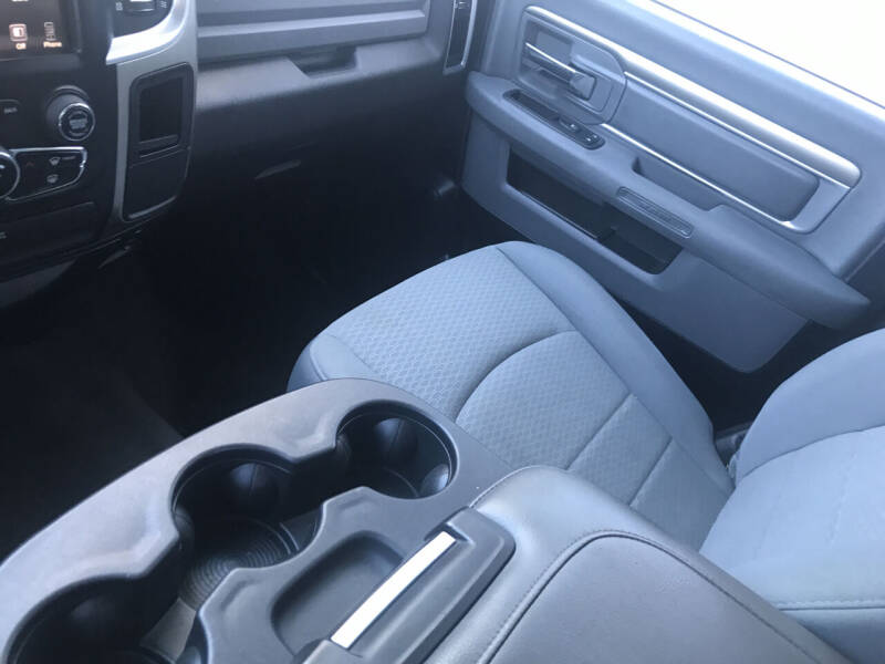 2013 RAM 1500 SLT