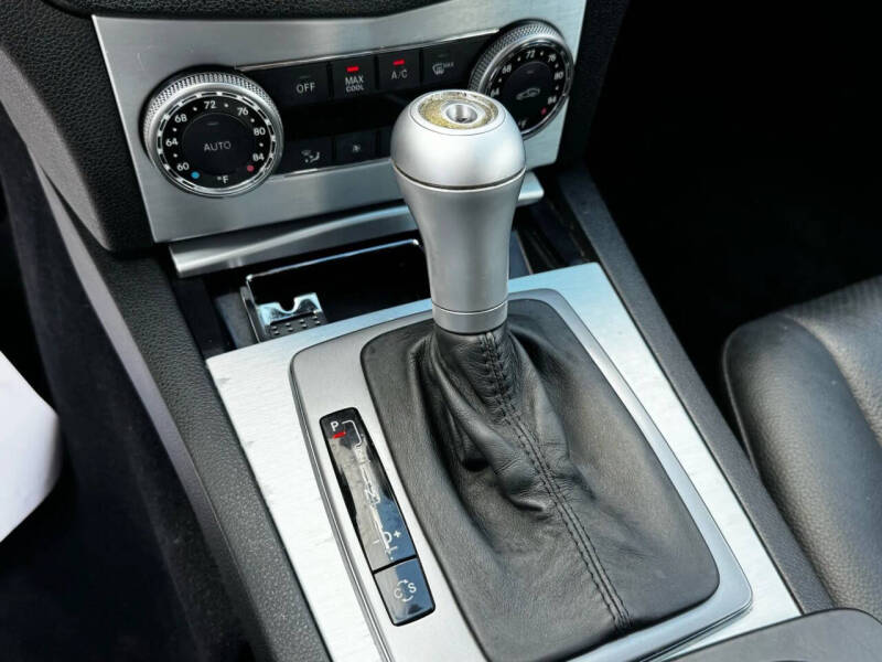 2009 Mercedes-Benz C-Class C 300 Sport