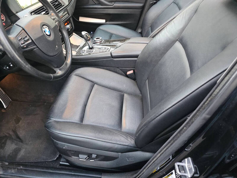 2013 BMW 5 Series 528i xDrive