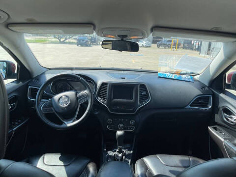 2019 Jeep Cherokee Latitude Plus