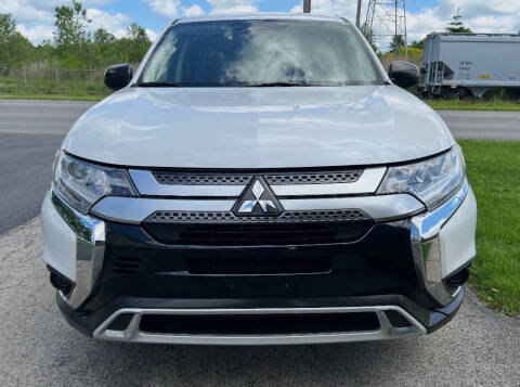 2020 Mitsubishi Outlander ES