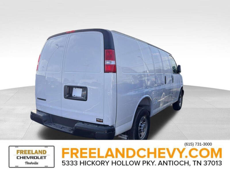 2026 Chevrolet Express 2500
