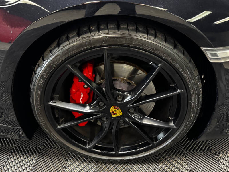 2018 Porsche 718 Cayman GTS