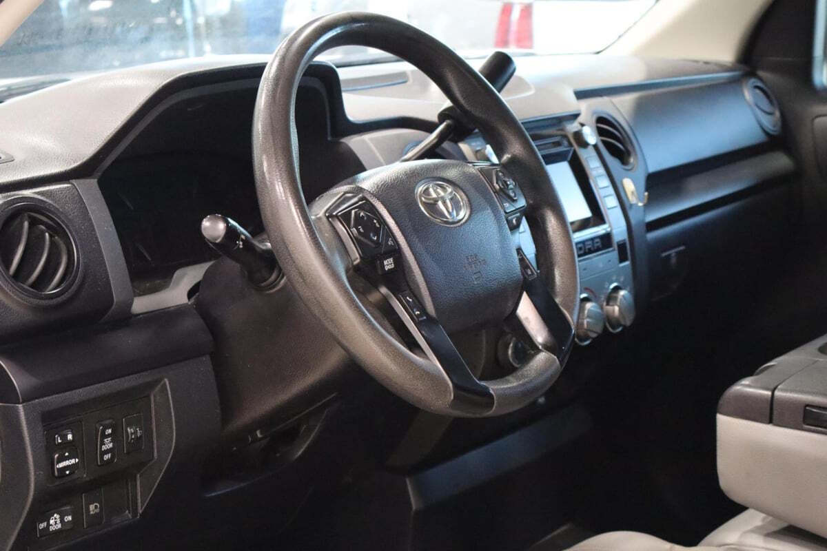 2019 Toyota Tundra for sale at IMD MOTORS, INC in Dallas, TX