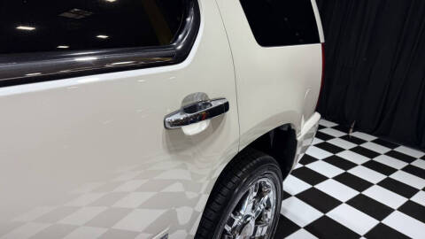 2013 Cadillac Escalade Luxury