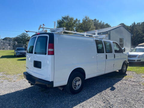 2017 Chevrolet Express 2500
