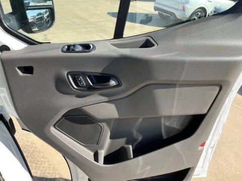 2024 Ford Transit 250