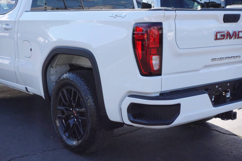 2025 GMC Sierra 1500 Elevation