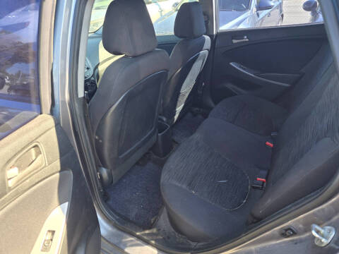 2015 Hyundai Accent GS