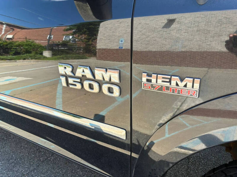 2016 RAM 1500 Laramie