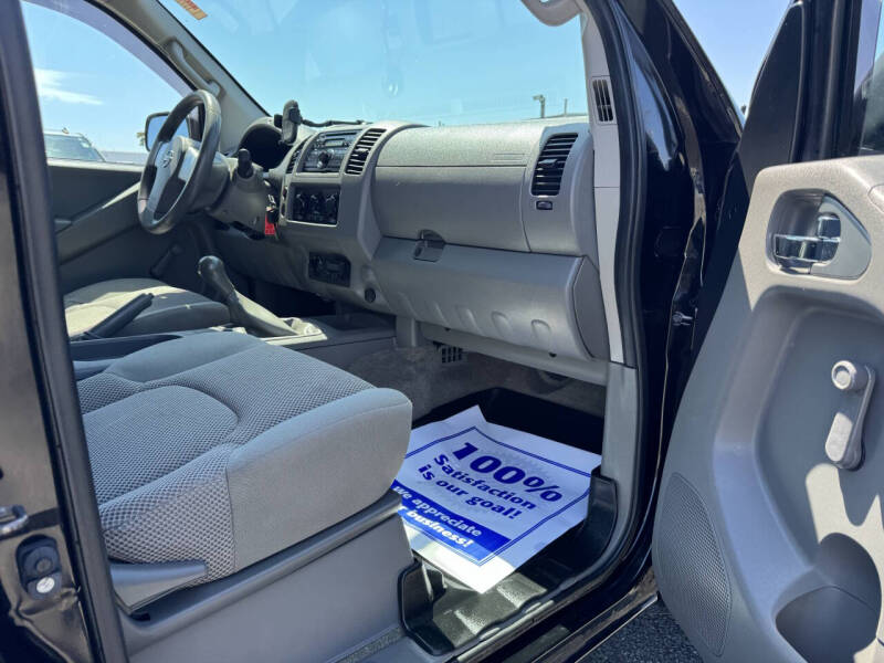 2013 Nissan Frontier S