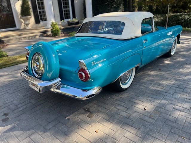 1956 Ford Thunderbird