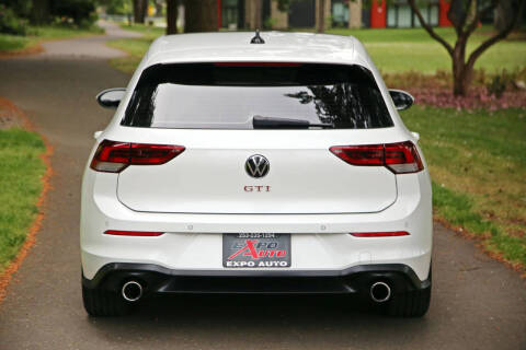 2023 Volkswagen Golf GTI SE