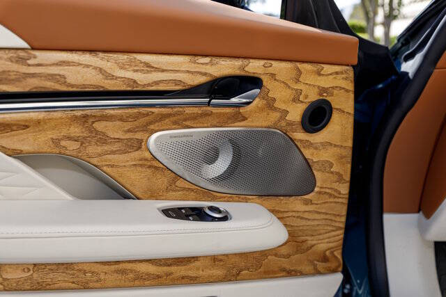 2026 Aston Martin DB12 Volante