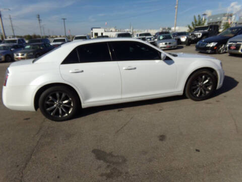 2014 Chrysler 300 S