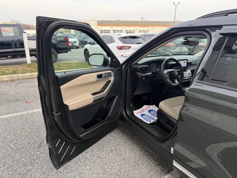 2024 Ford Explorer XLT