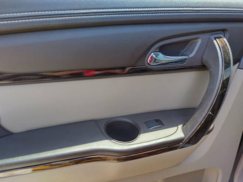 2013 GMC Acadia Denali