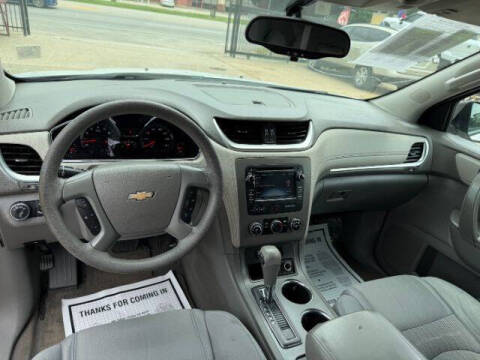 2017 Chevrolet Traverse LS