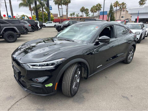 2023 Ford Mustang Mach-E Select